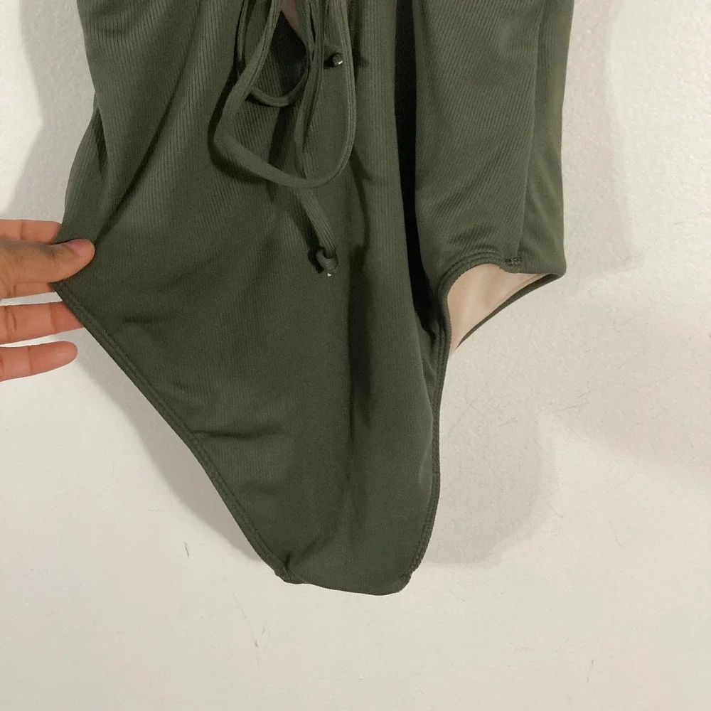 L.A.‎ Hearts One Piece Swimsuit Womens XS Olive Green Excellent Ribbed Lace-Up